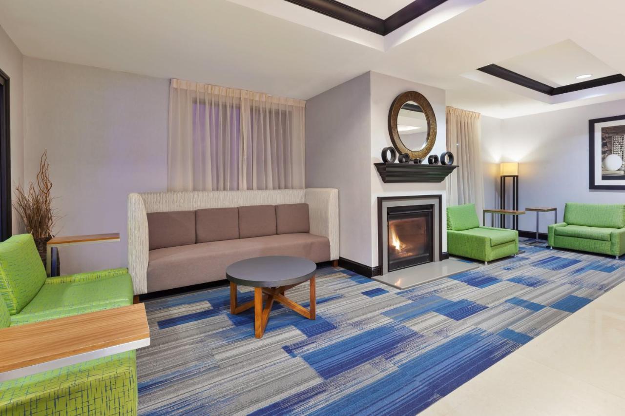 Holiday Inn Express Hotel & Suites Warminster-Horsham By Ihg Kültér fotó