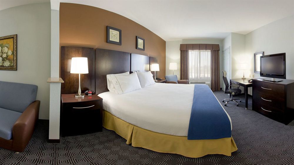 Holiday Inn Express Hotel & Suites Warminster-Horsham By Ihg Kültér fotó