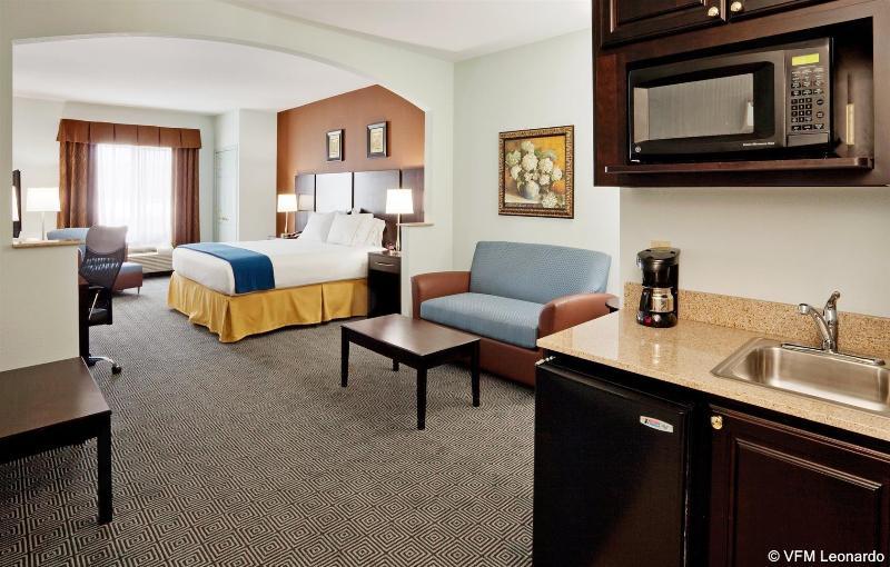 Holiday Inn Express Hotel & Suites Warminster-Horsham By Ihg Kültér fotó
